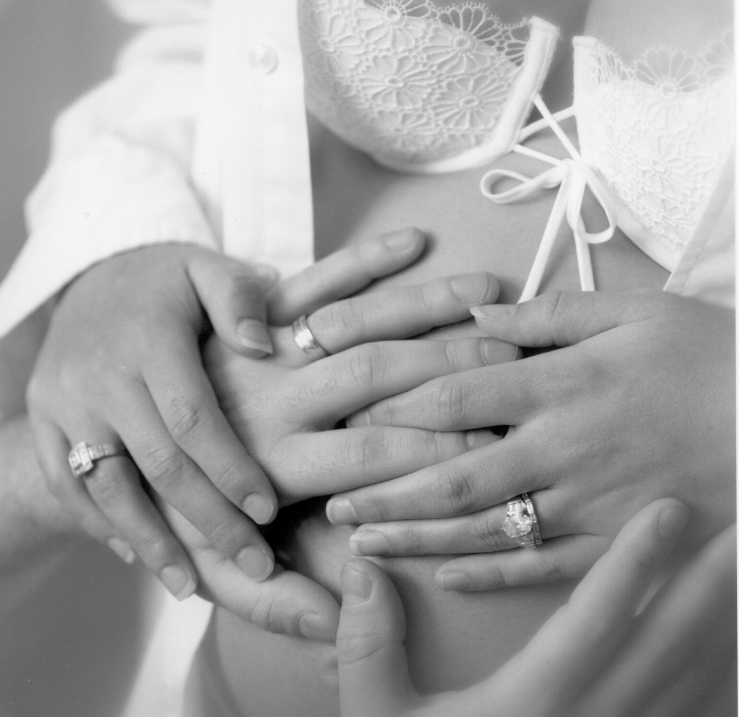 Skinner_Maternity_Hands.png