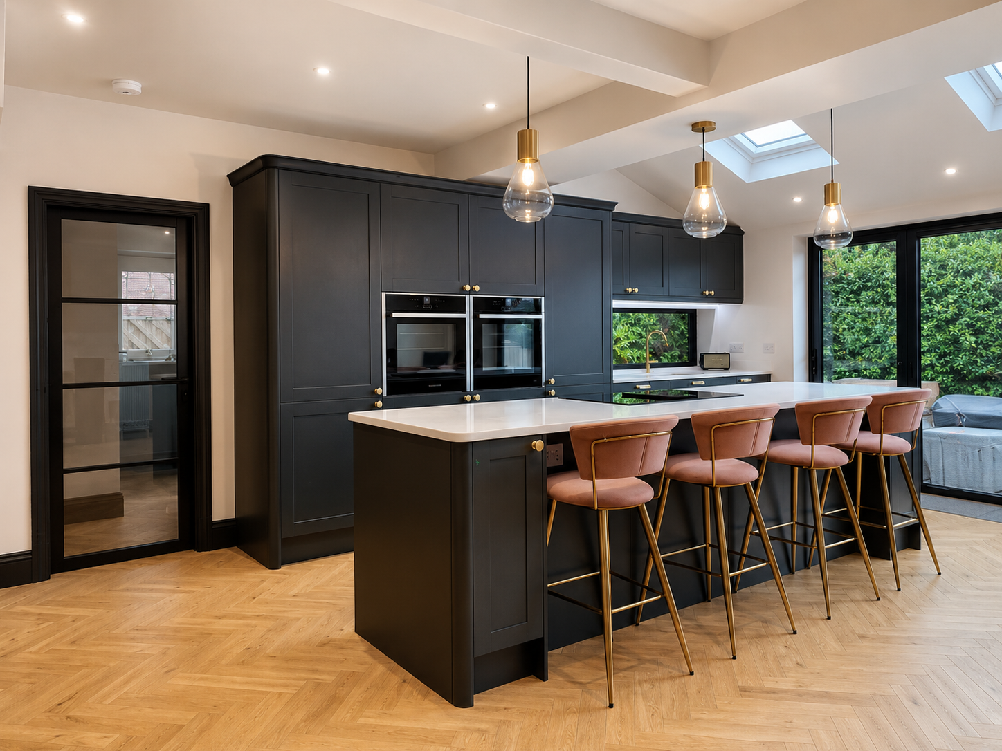 everfine-caunce-kitchen-open-plan-island-glass-pendants-bifolds.png