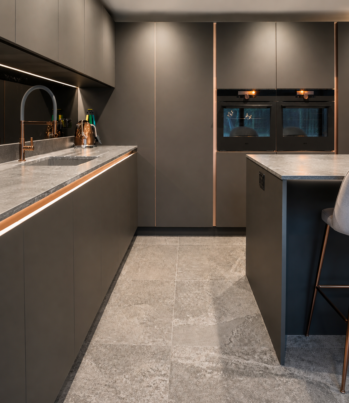 everfine-bielby-project-dark-grey-cabinetry-copper-accent-lighting.png
