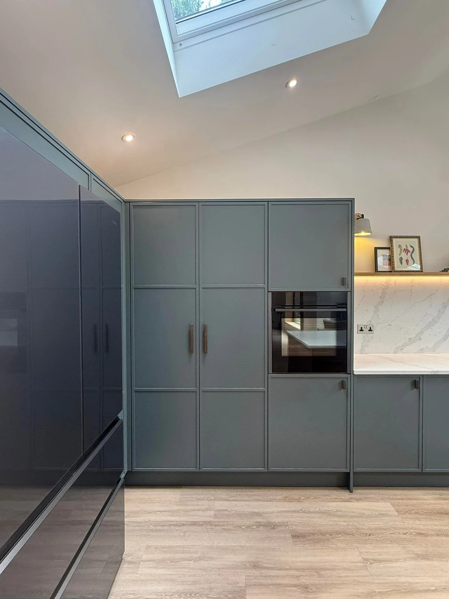 project-haworth-nordic-shaker-kitchen-tall-cabinetry-neff-oven-antique-brass-chorley.jpg