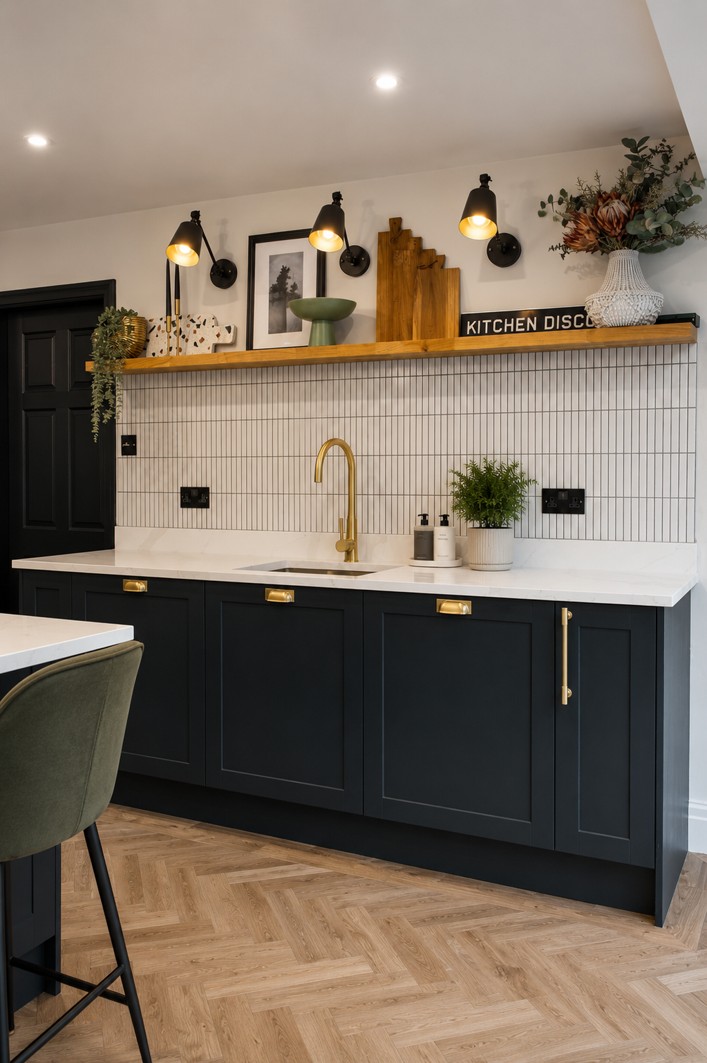 everfine-allen-kitchen-sink-run-wall-lights-oak-shelf-detail.png