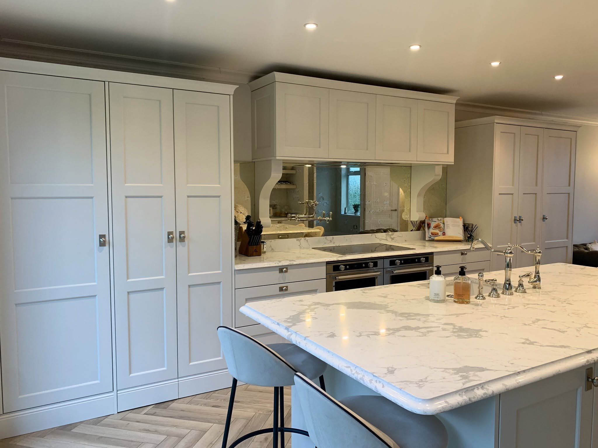 everfine-morgan-kitchen-island-tall-cabinets.jpg