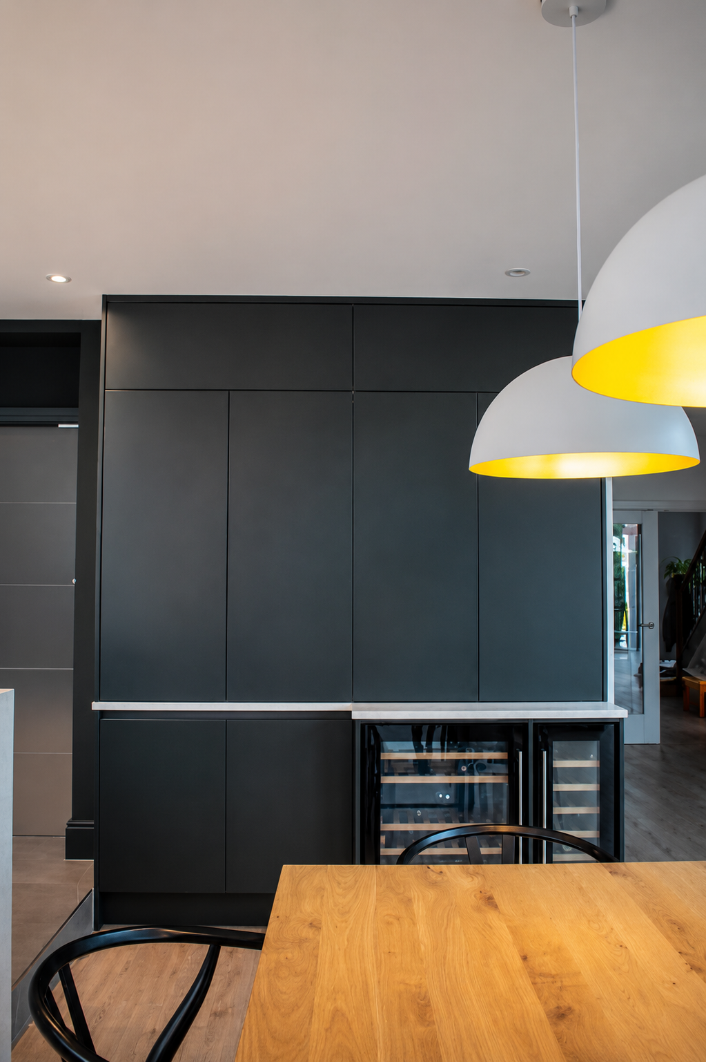 everfine-johnson-kitchen-bar-unit-wine-storage.png