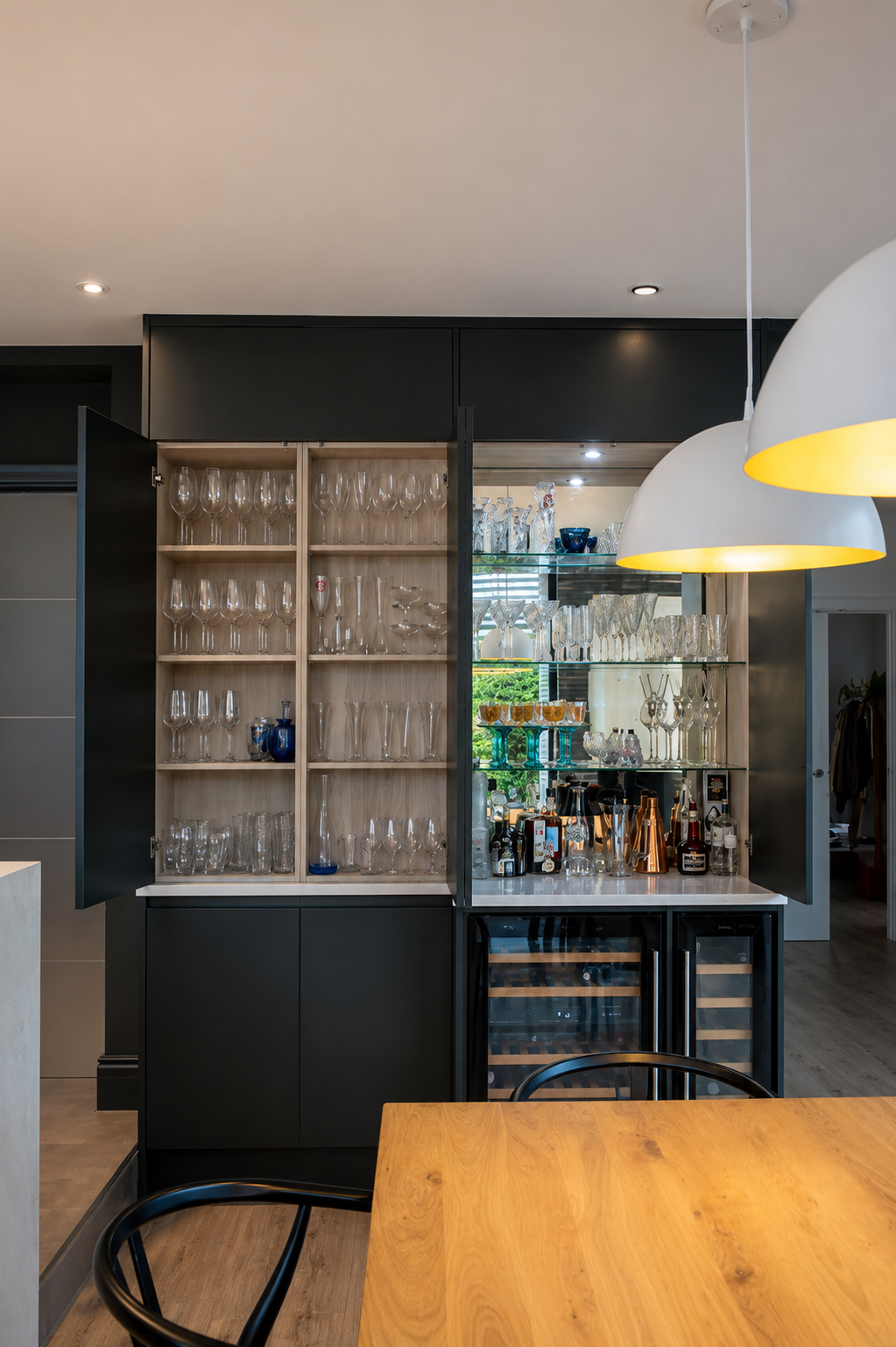 everfine-johnson-kitchen-drinks-cabinet-wine-coolers.png