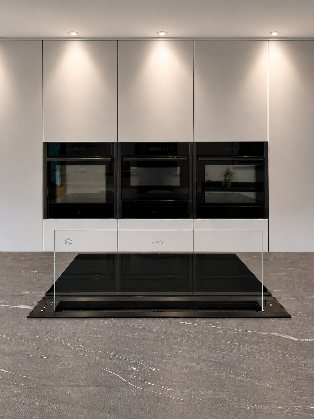 02-neff-ovens-induction-hob-black-marble-island-detail-finnamore.png