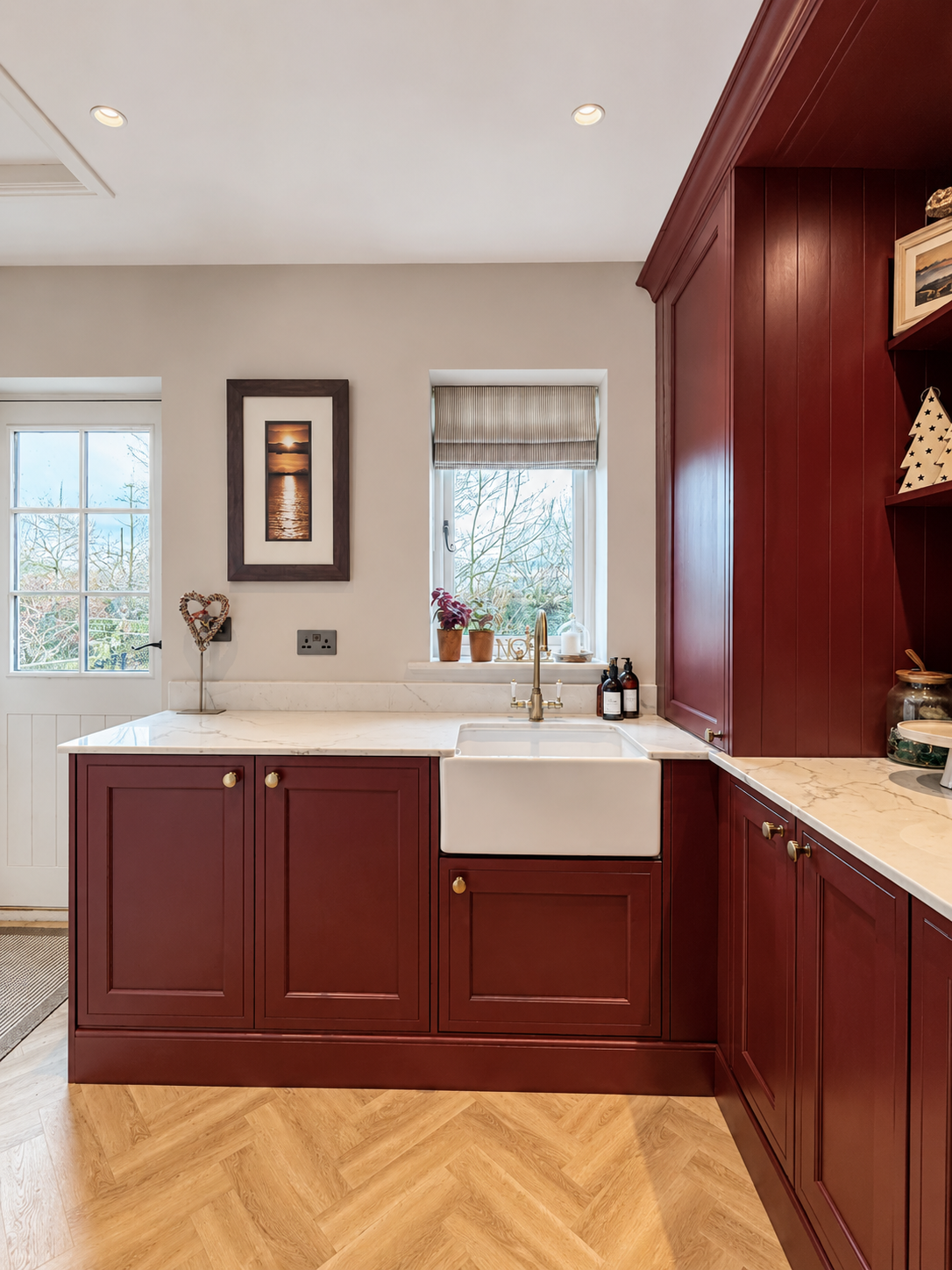 everfine-hough-utility-belfast-sink-red-cabinetry.png