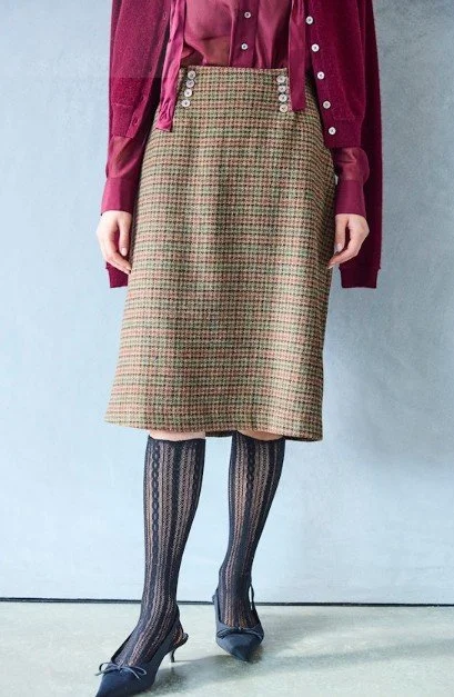 HOUNDS LADY CAMEL .jpg