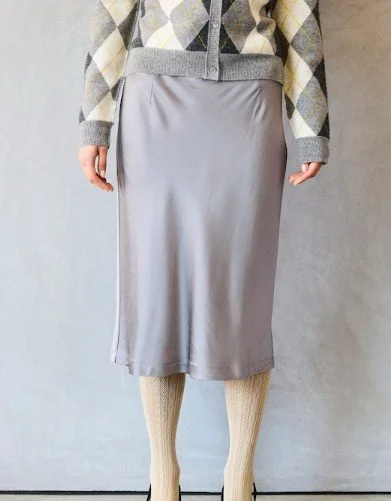 SILK LADY SKIRT FEATHER.jpg