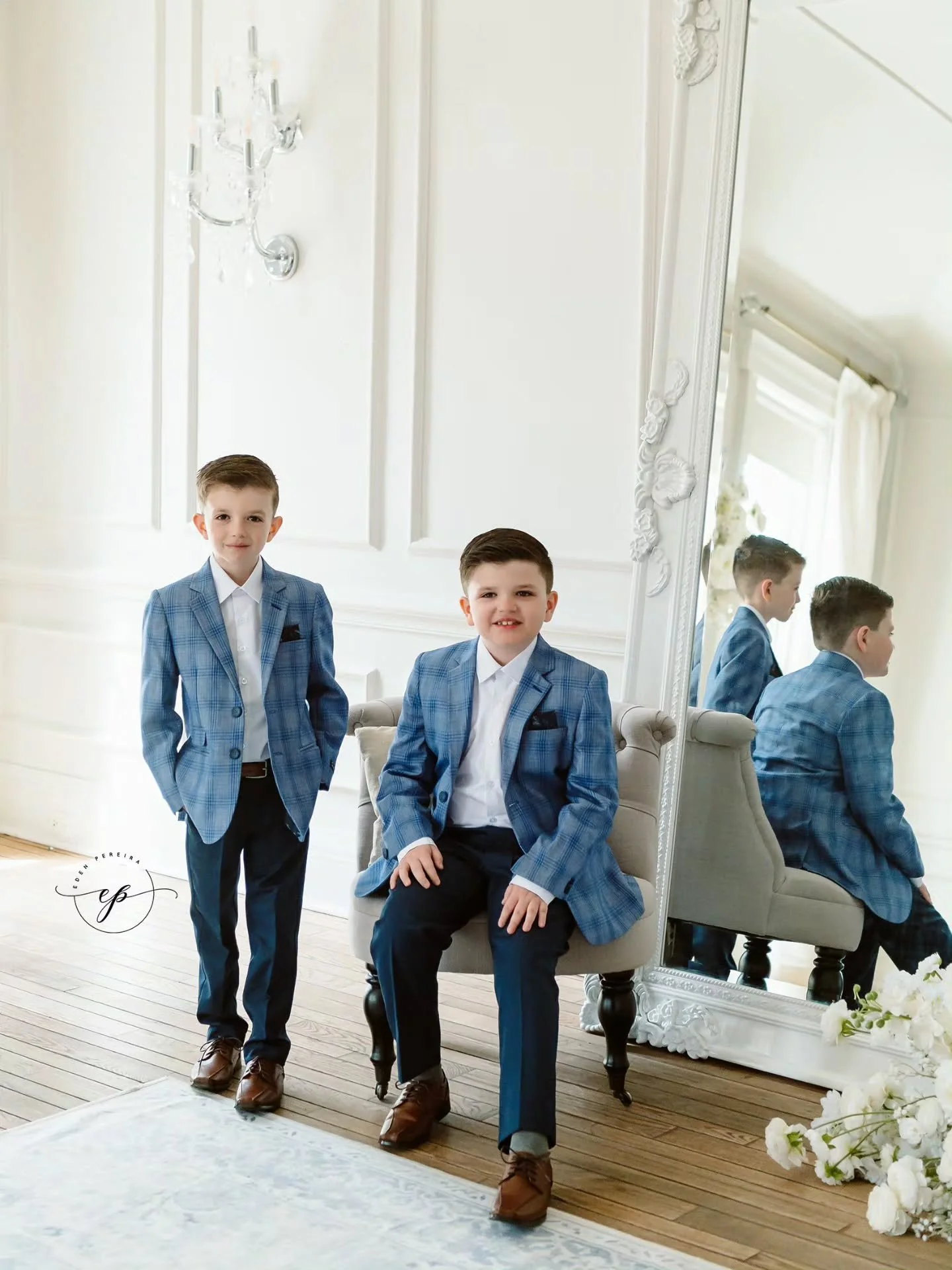 Communion minis&hellip; but make it boy edition 🤍

Yes, they&rsquo;ll show up looking sharp, hands together, giving you that classic &ldquo;mom-approved&rdquo; smile.

But give it about 30 seconds&hellip;

That personality comes out 😄

The smirks.
