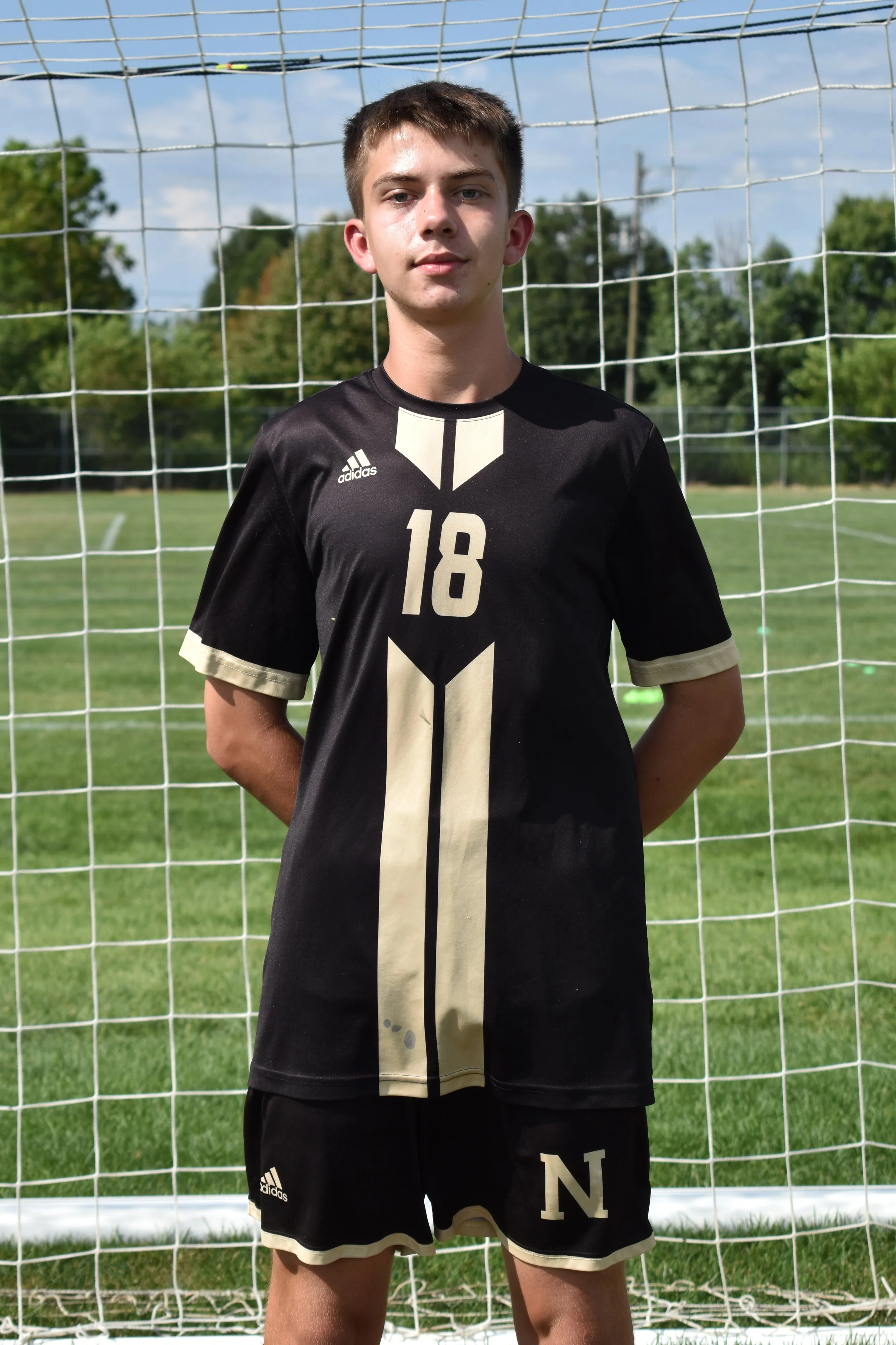 #18 Logan Weyls