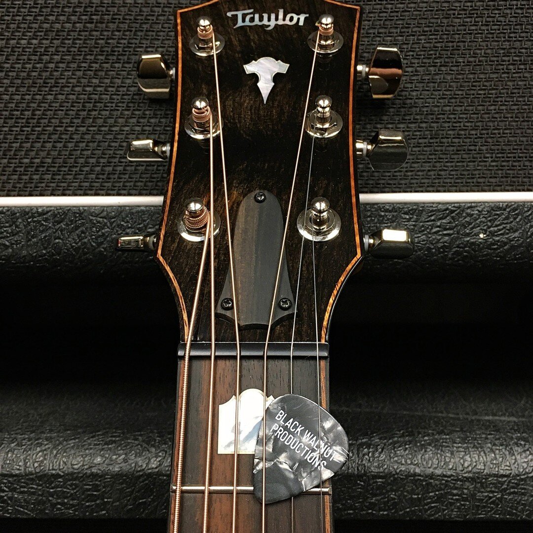 Get a load of this beauty! Going acoustic for your next gig? We're happy to help. Contact us.
.
.
.
,
#tayloracoustic #guitar #backline #acousticguitar #blackwalnutproductions