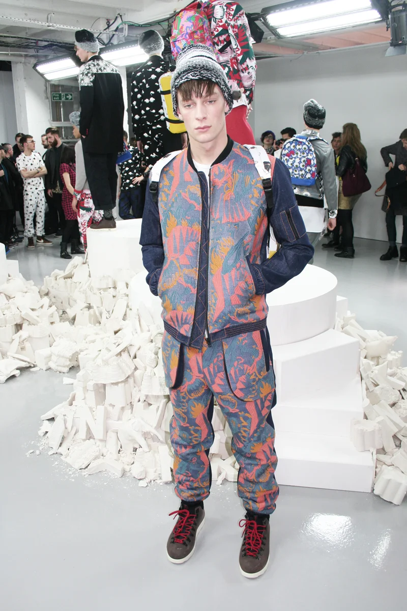 KN-AW14-7.jpg