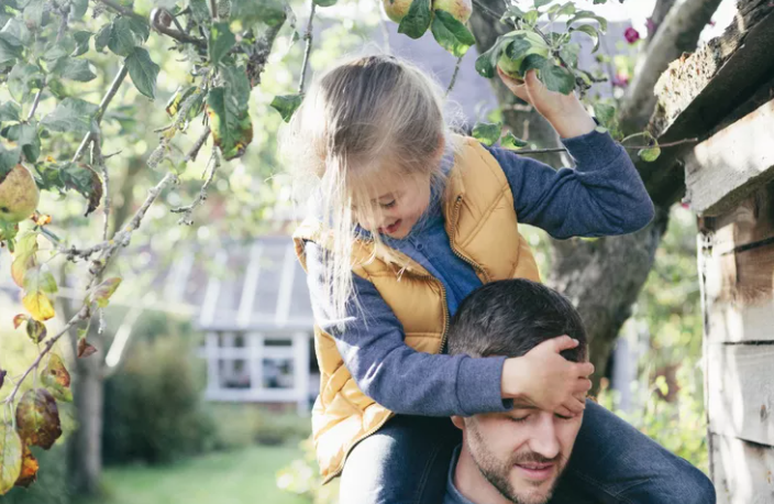 How Family Traditions Help Form Stronger Bonds 