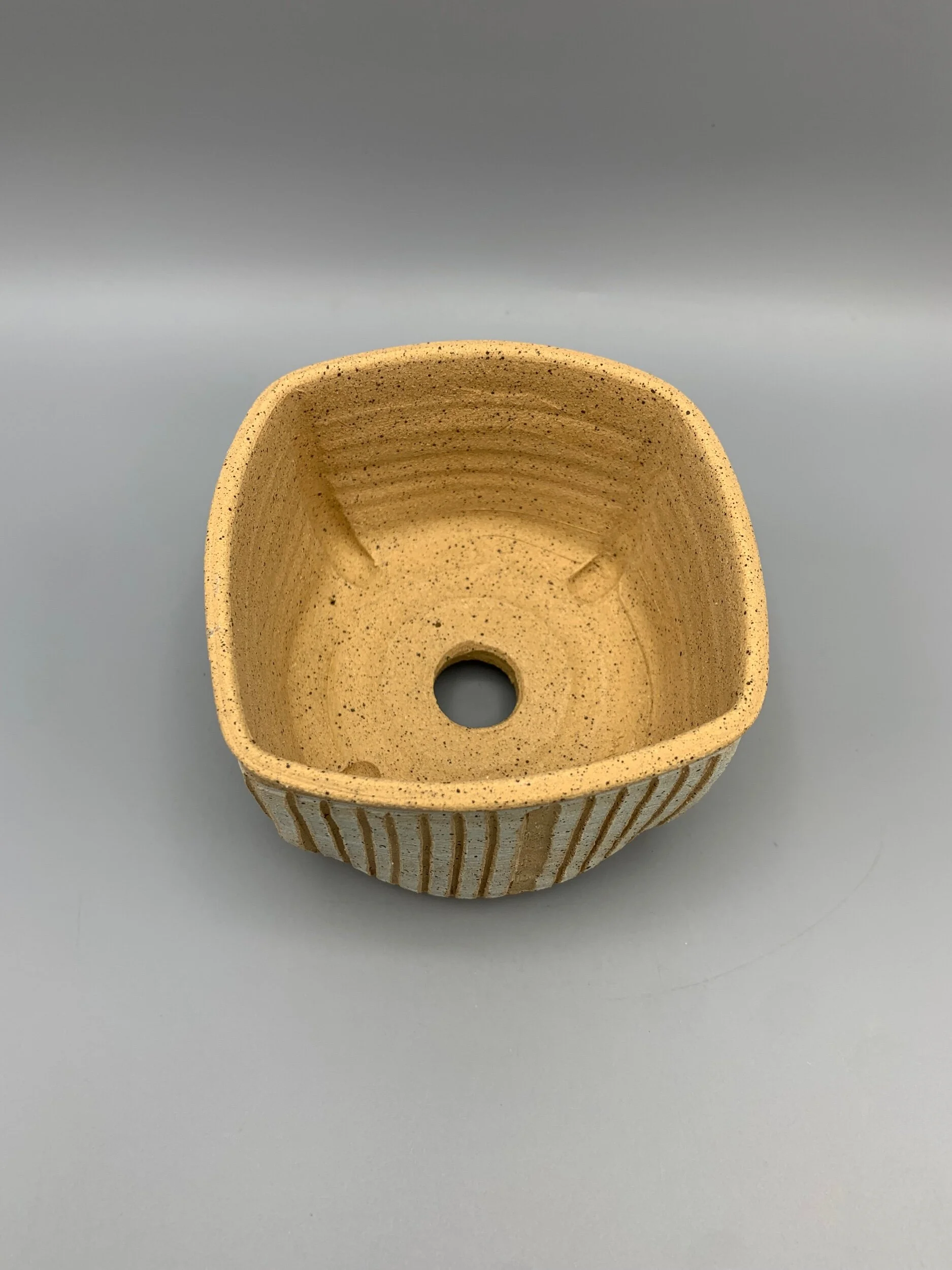 32507FD2-1887-4093-A90F-89CEE87EBD6A