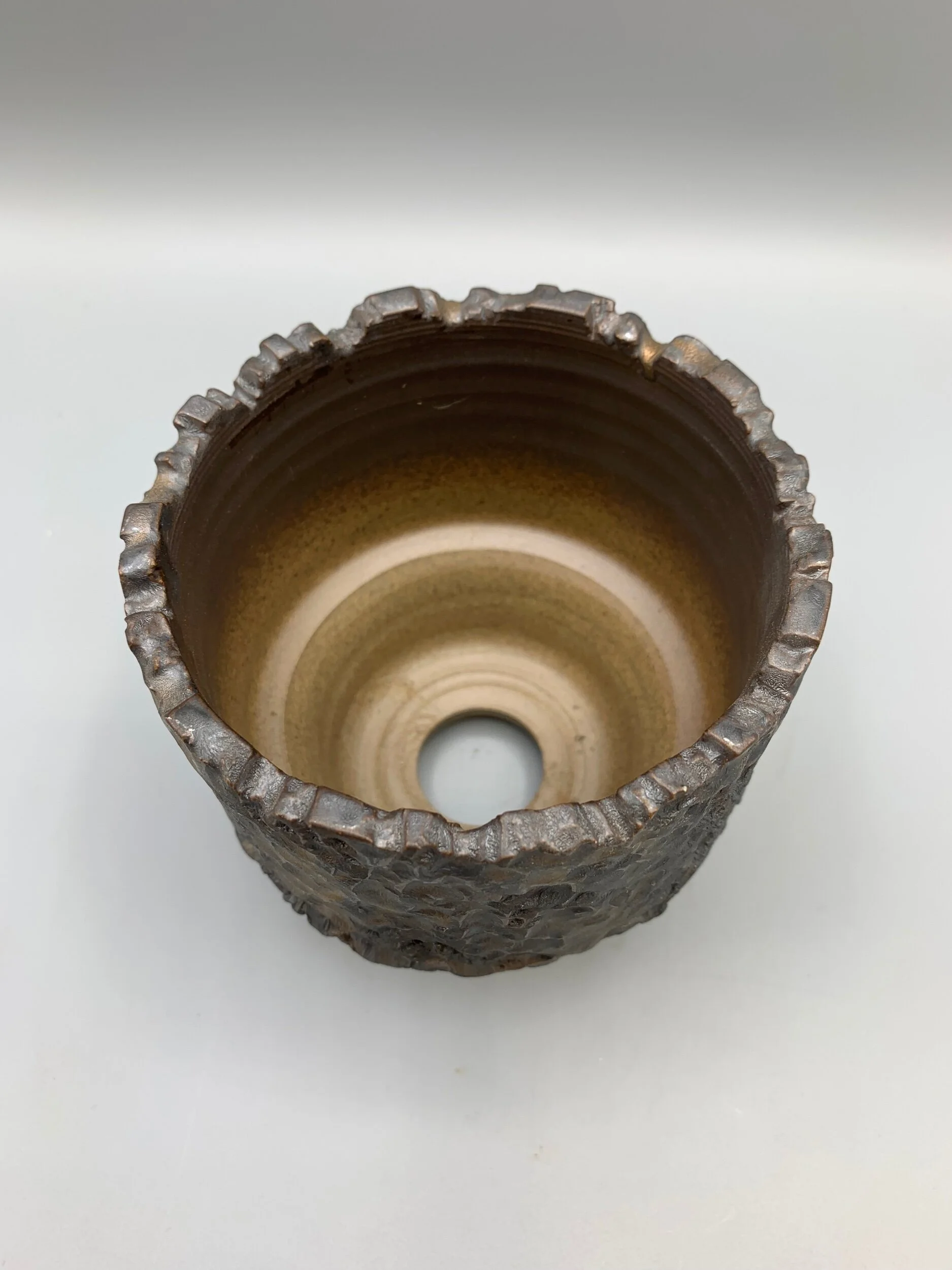 2DEEFC95-930D-46EE-B17B-1EEFCA66FF7F