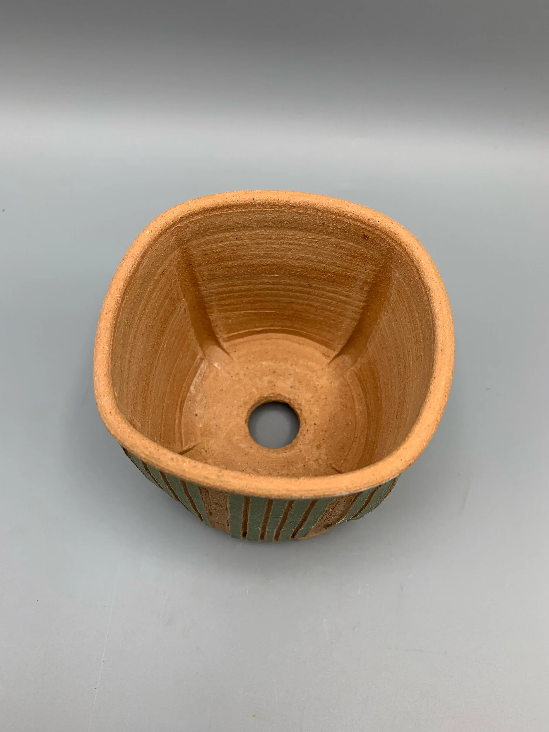 2D866FEE-B1E3-4B2A-B5FD-8226FB3848EC