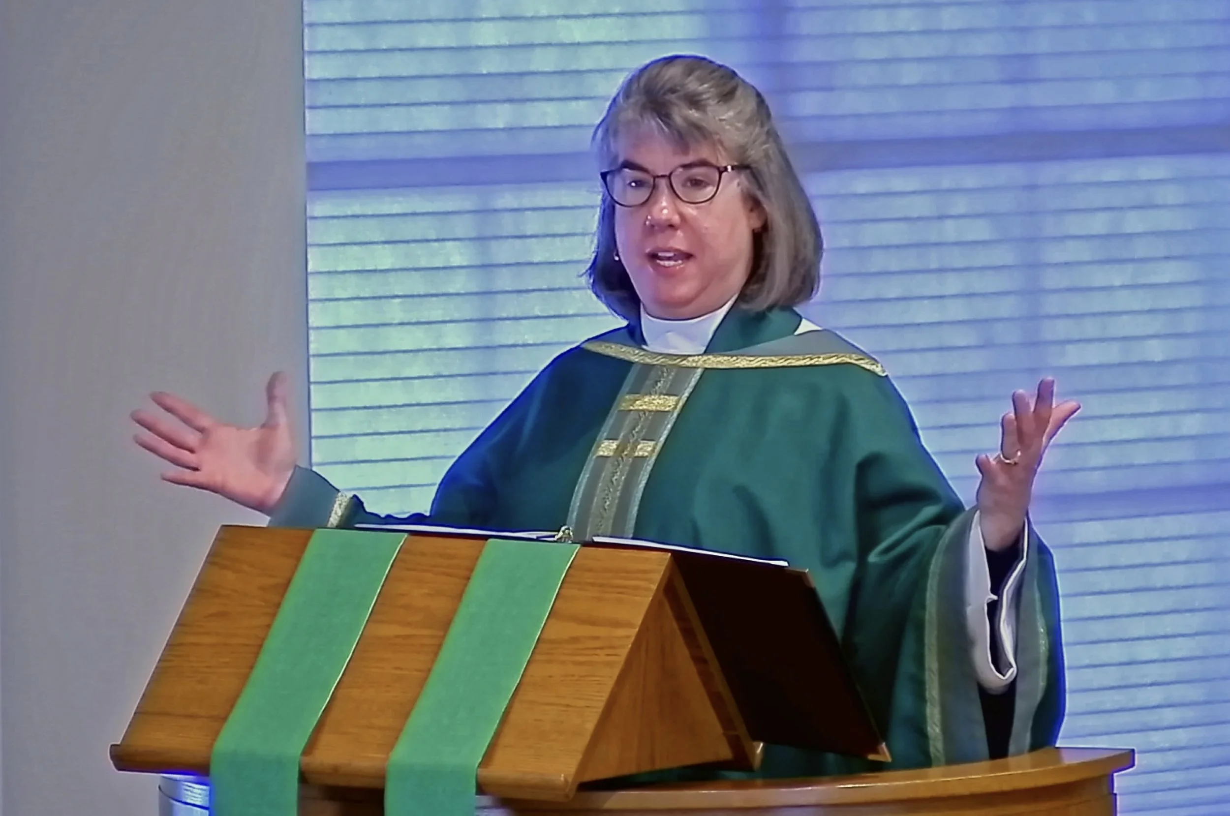 The Rev. Eleanor Terry, Rector