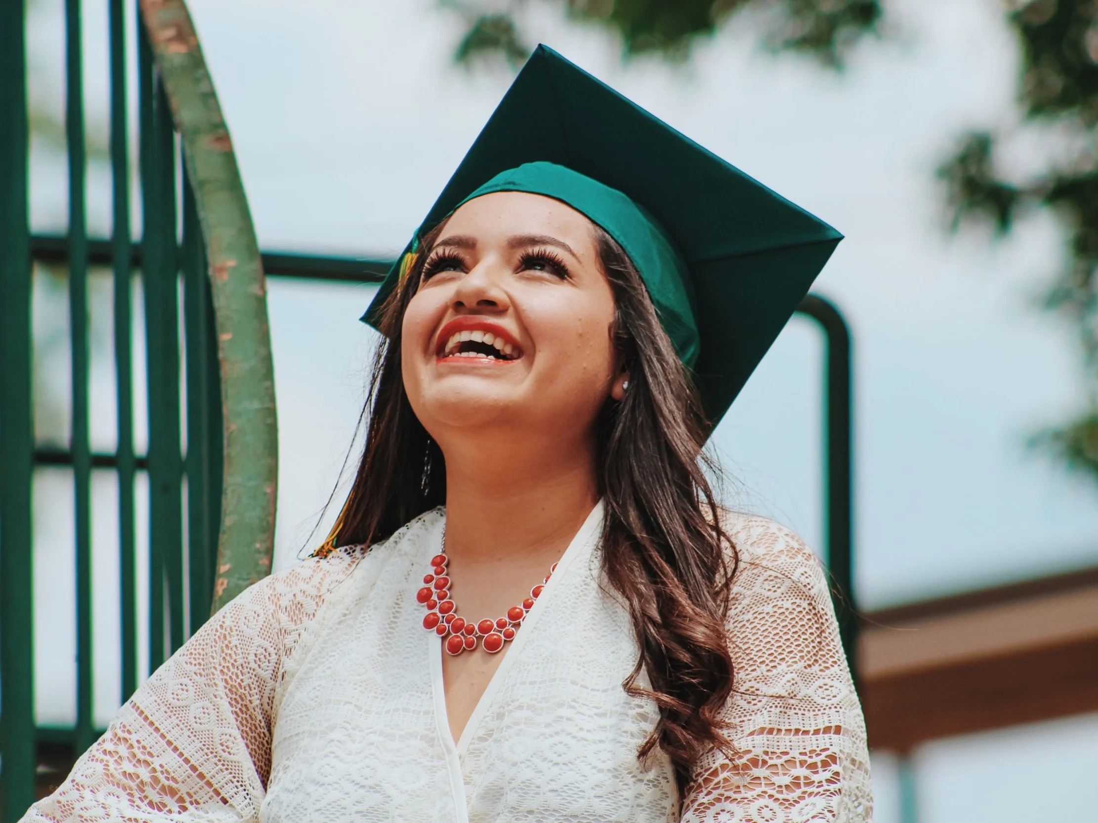 College Students & Grads
