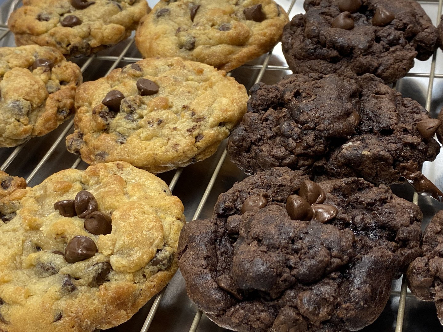 Cookies_Chocolat Chip_Chocolate Fudge_baked.jpg