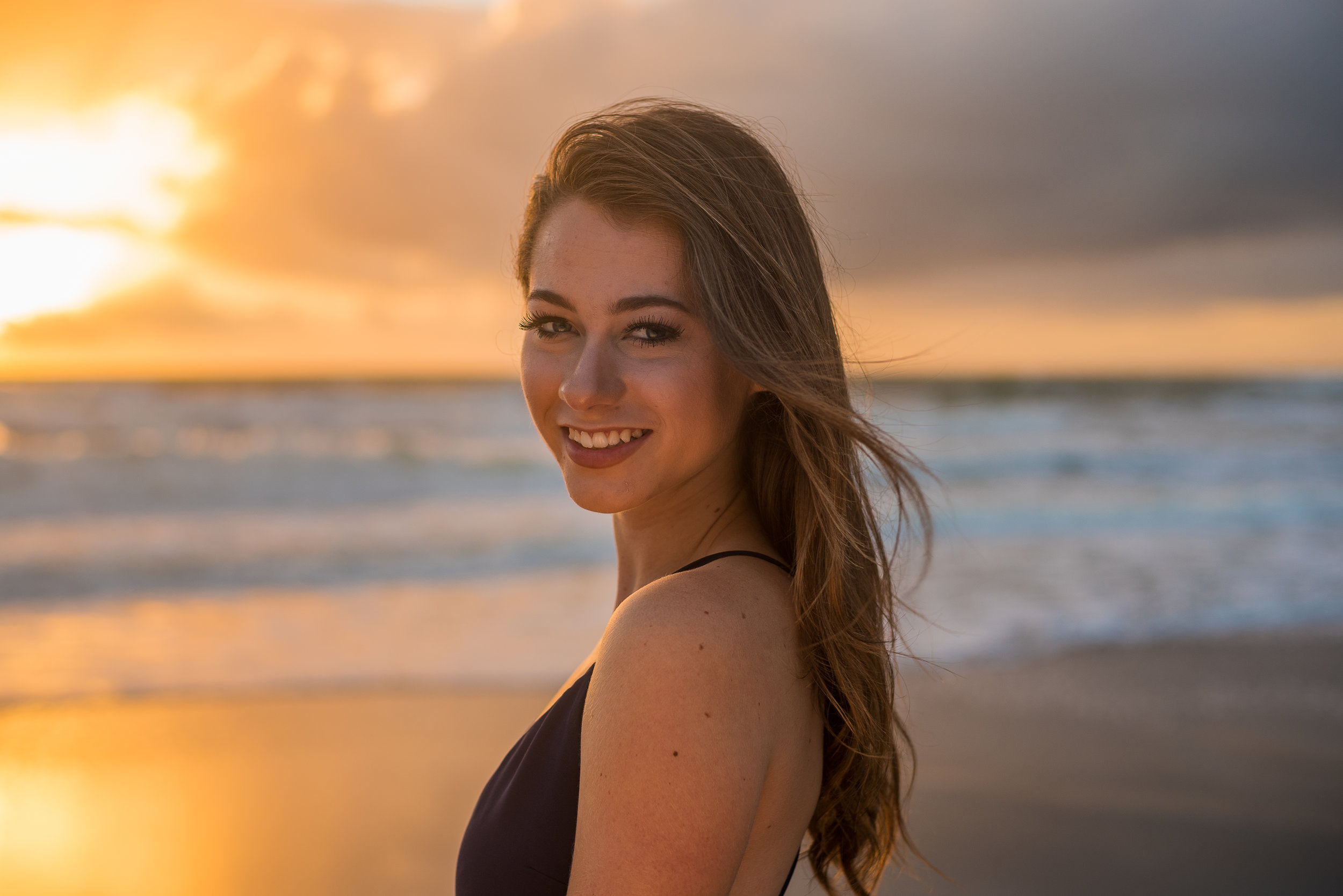 heather-senior-picture-sunrise-1-5.jpg