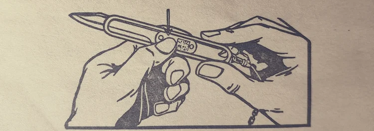 instructions - How to open a Christy Knife