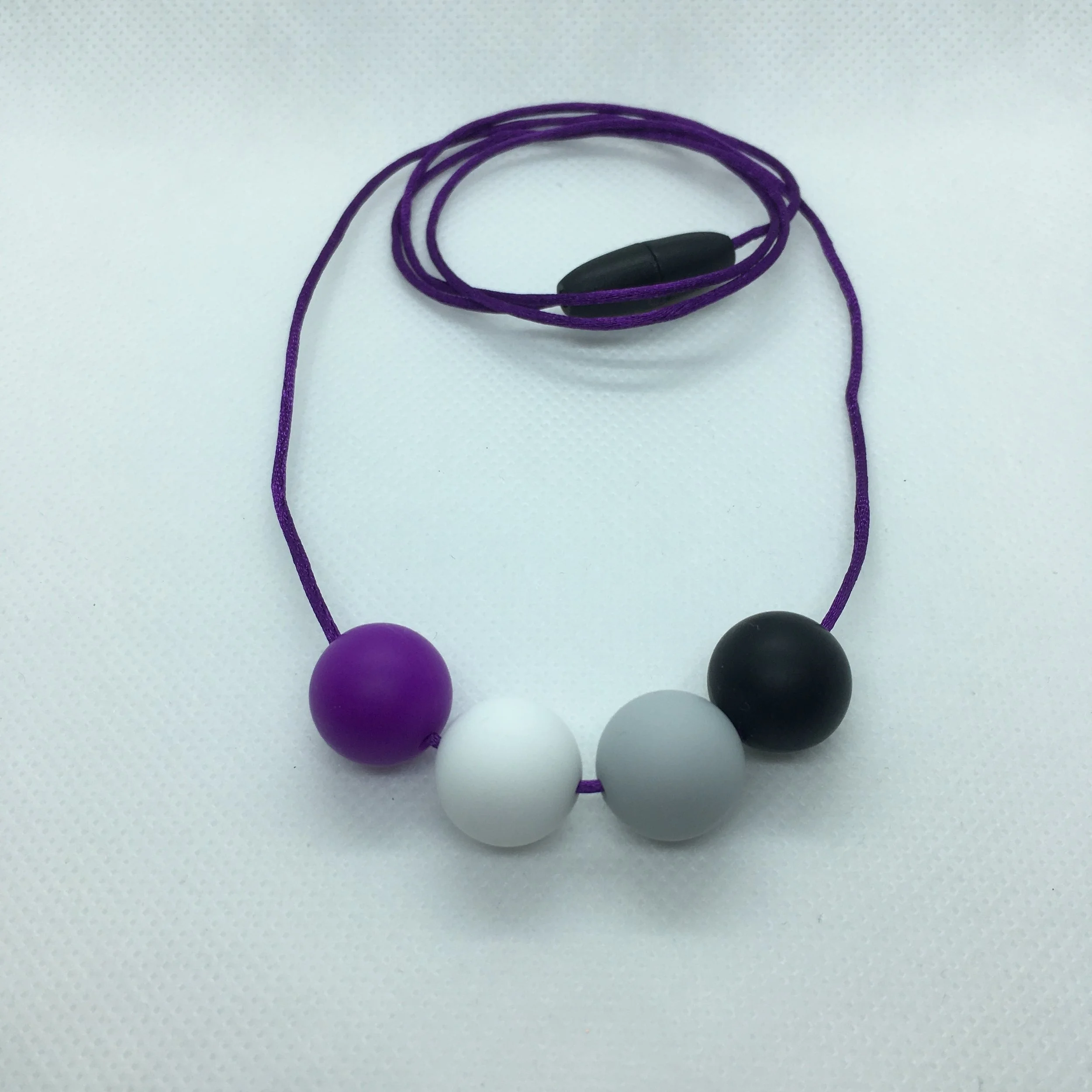stimming chew necklace