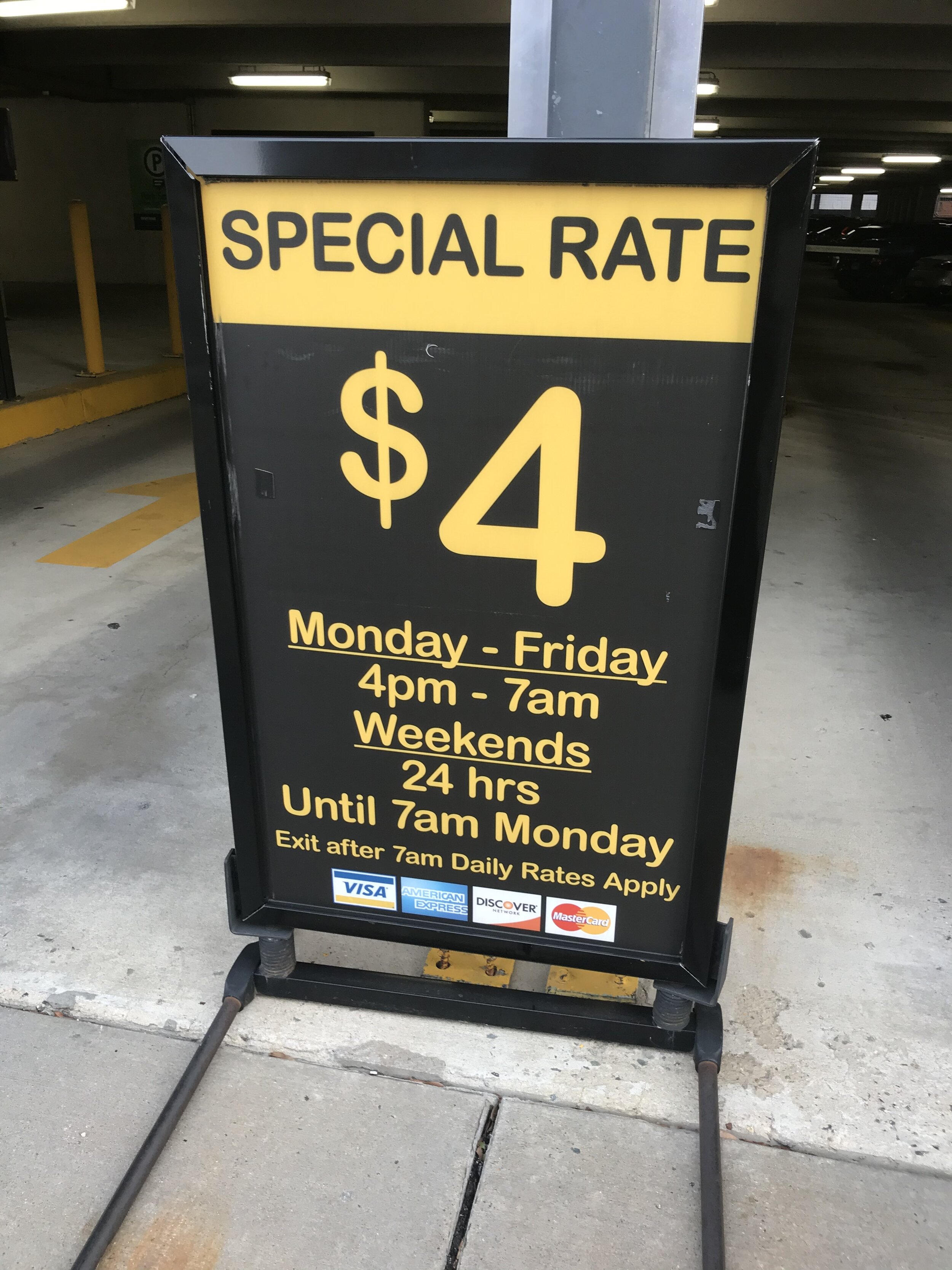 Parking Fleet & Eden.JPG