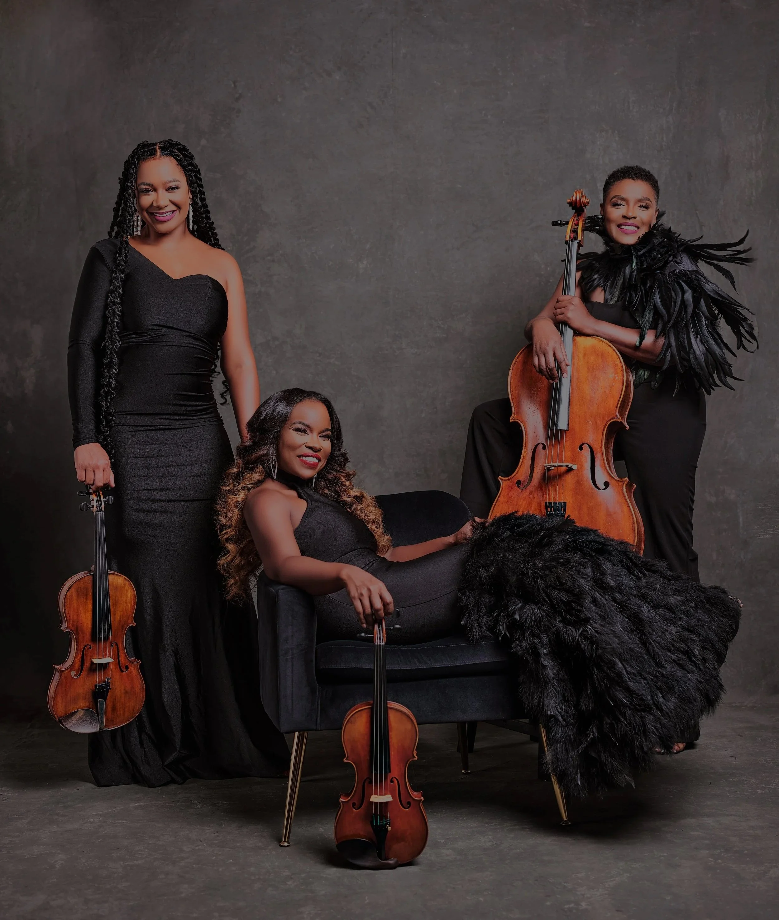 stringqueens4_6115.jpg