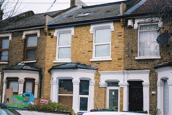 Brick cleaning in London