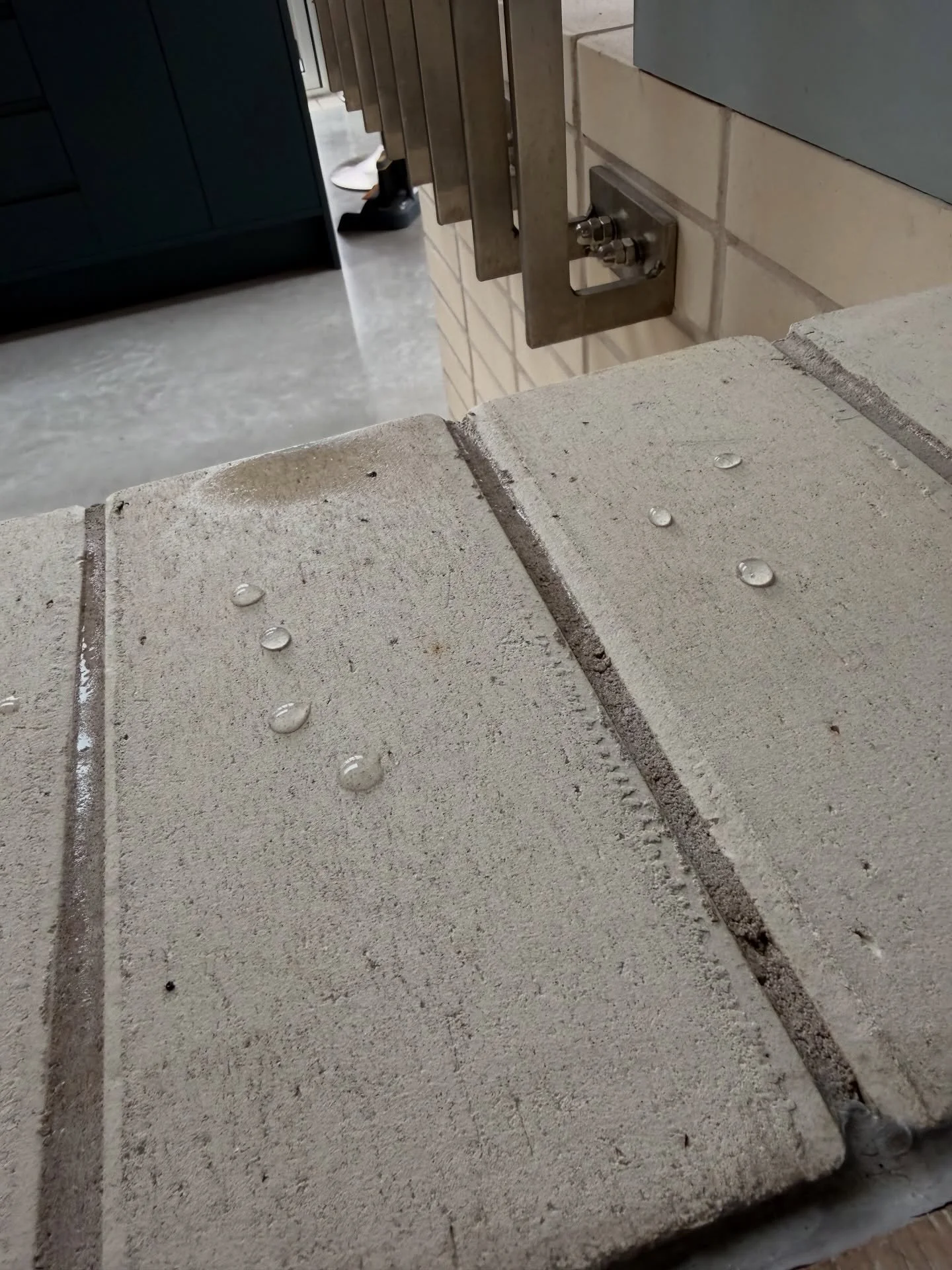 🎖️🎖️🏚️🏠ARE YOU HAPPY WITH THE APPEARANCE &amp; PERFORMANCE OF YOUR BRICKS?? 🧱 

🧱 Brick Restoration in Cristal Palace 

WE BRING GREAT VALUE TO YOUR PROPERTY 

Contact us today for a FREE quotation at 📧 info@acracleaning.co.uk or 📞 0771677470