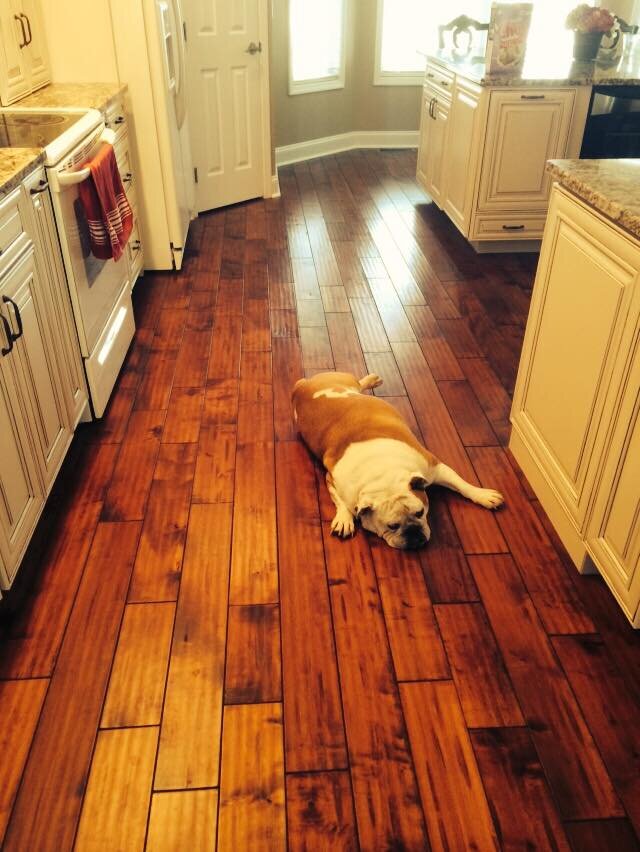 Kitchen Handscraped Hardwood.jpg