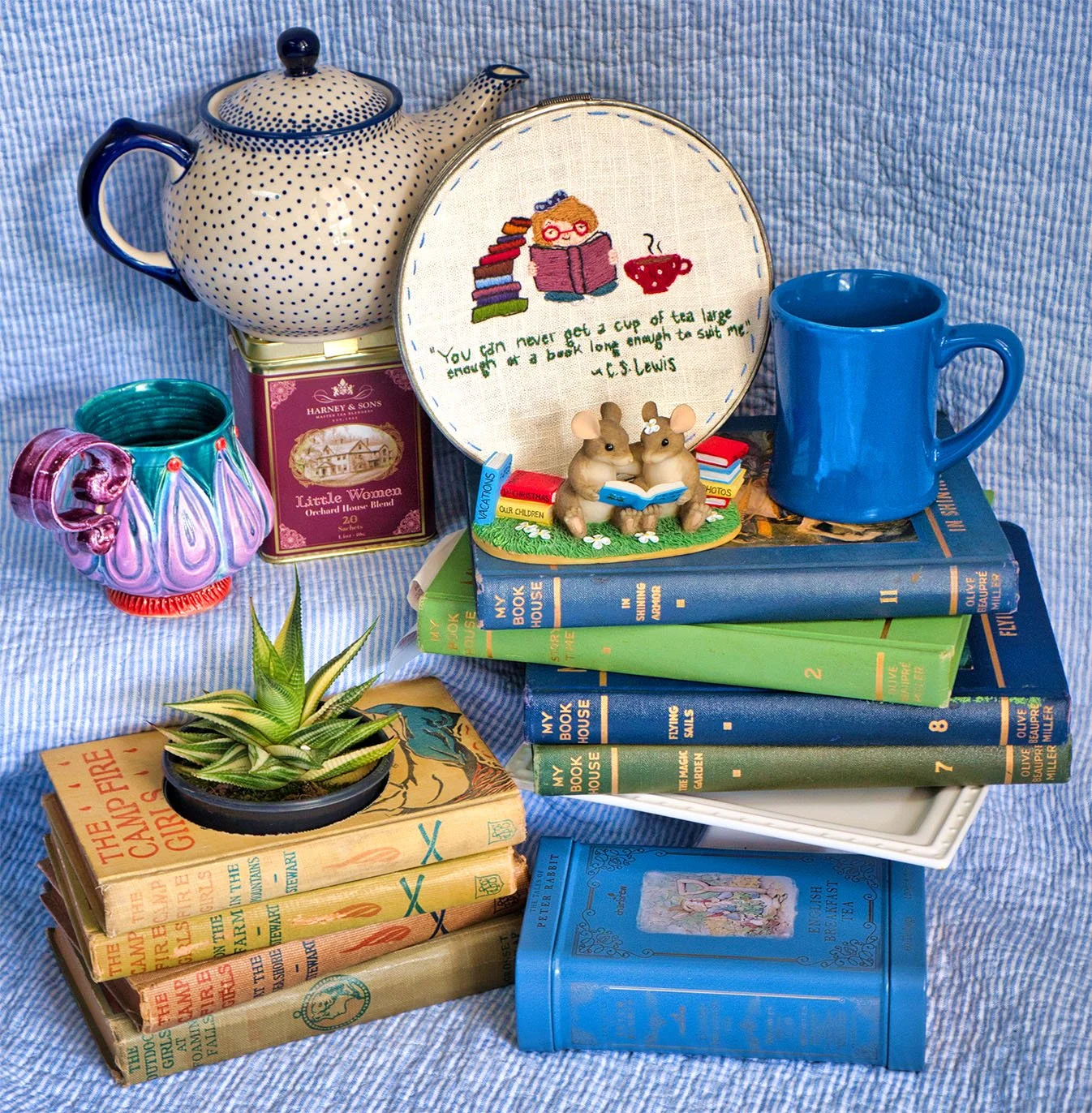 bookstea.jpg