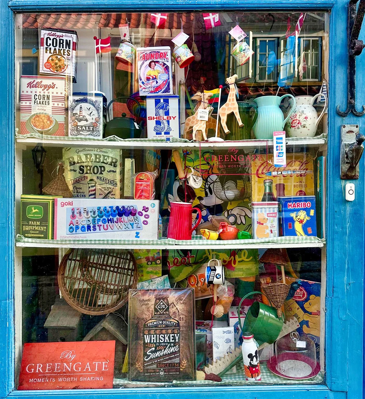 shop-window.jpg