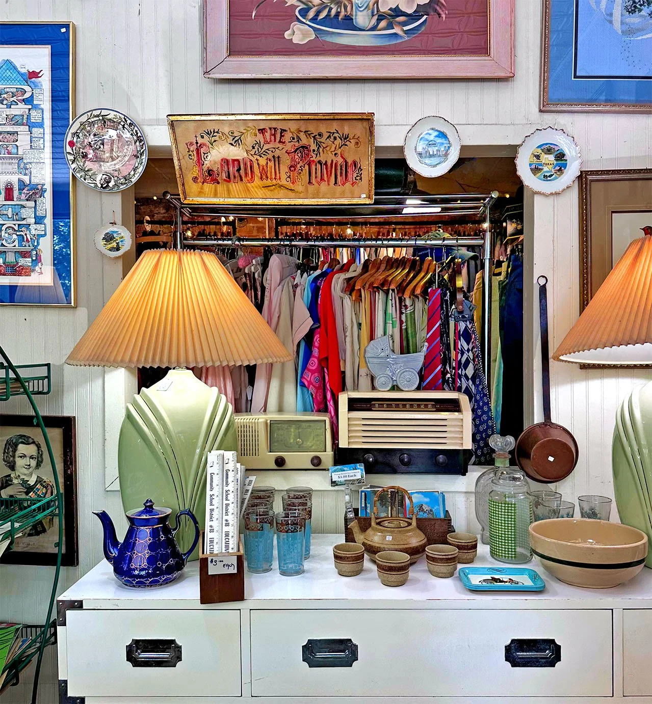 vintage-store.jpg