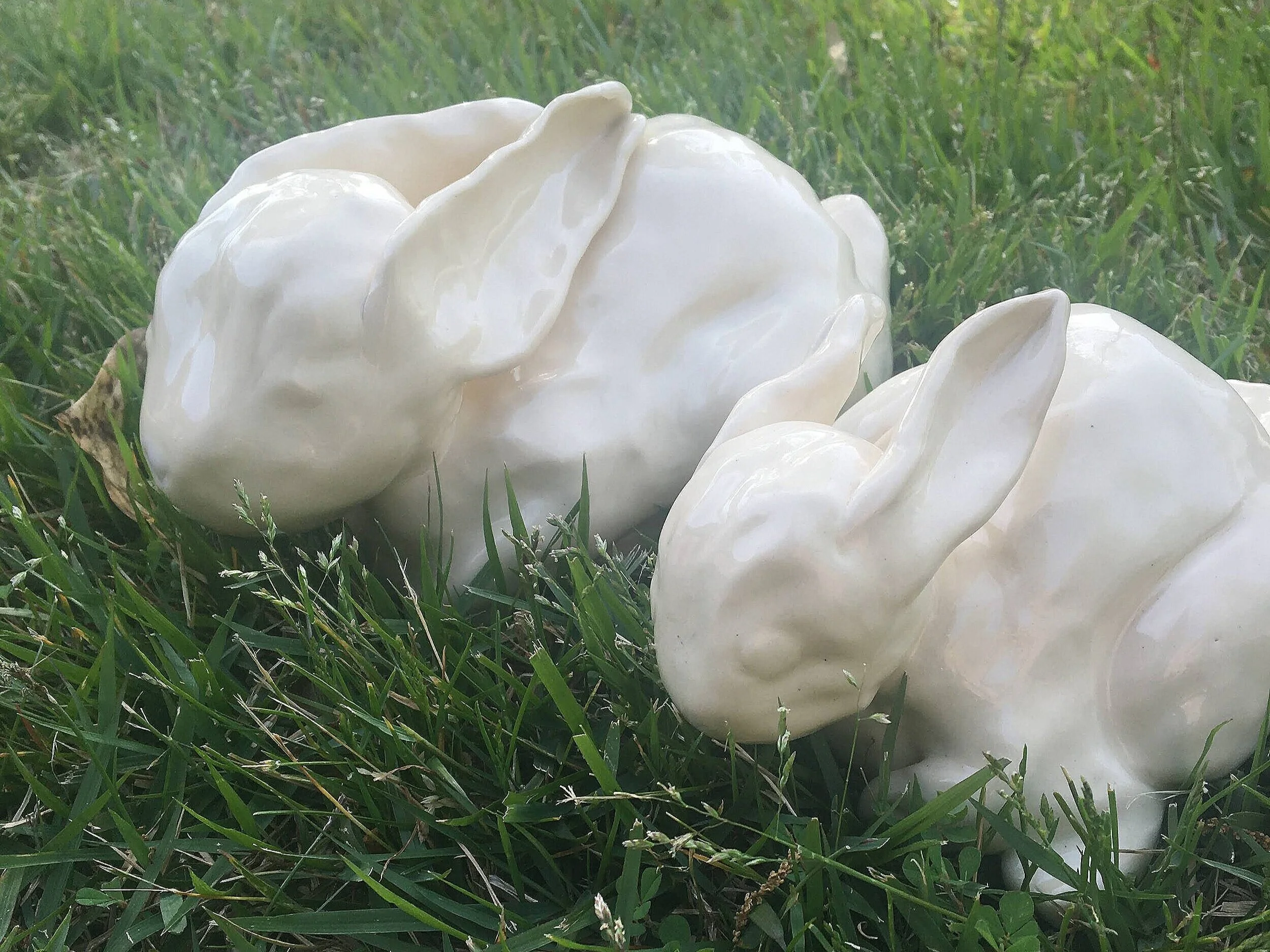 Stoneware Bunny Pair