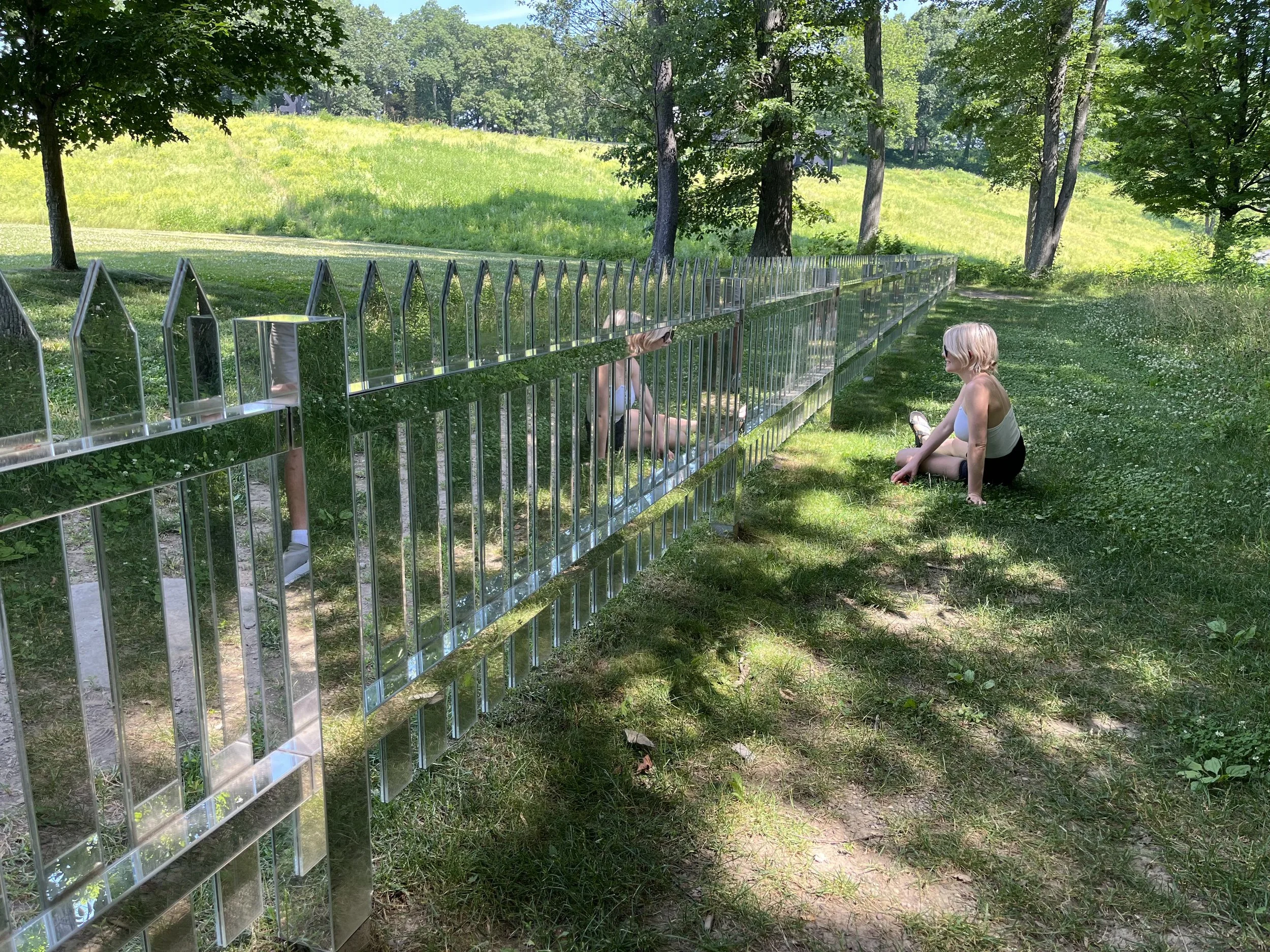 Alyson Shotz, Mirror Fence, 2003 (refabricated 2014)