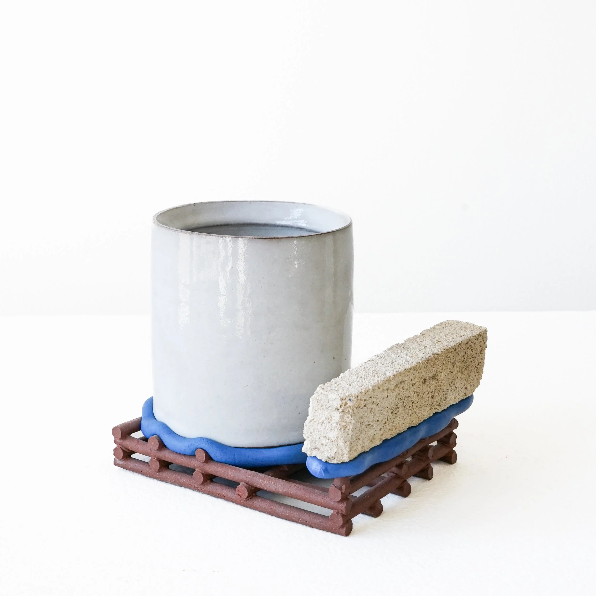 Coudriet-intrustrial mug with softbrick handle-2.jpg