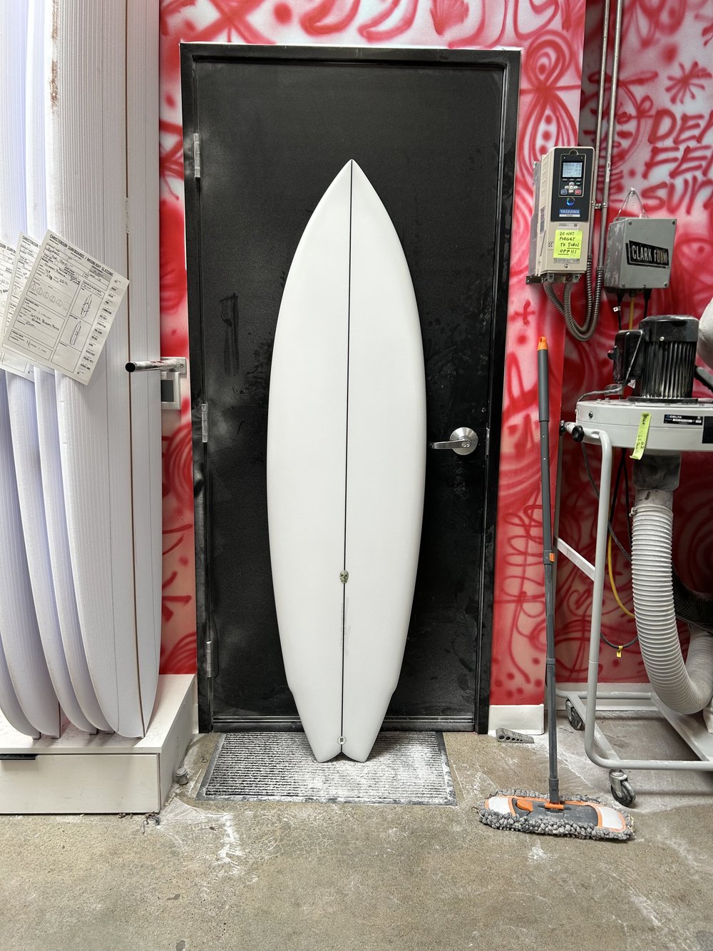 クリステンソン CHIRISTENSON / C.C_FISH / 2FIN CHRISTENSON(クリステンソン)中古 FISH QUAD 入荷しました