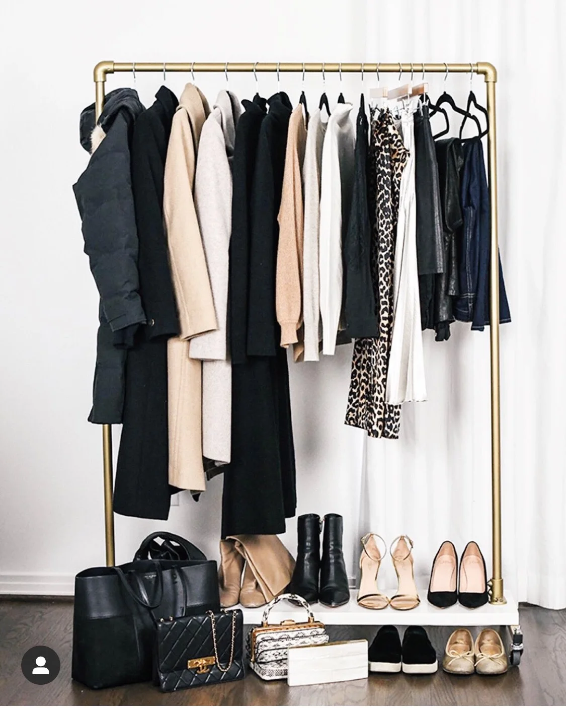How To Build The Perfect Wardrobe: 5 Key Principles 