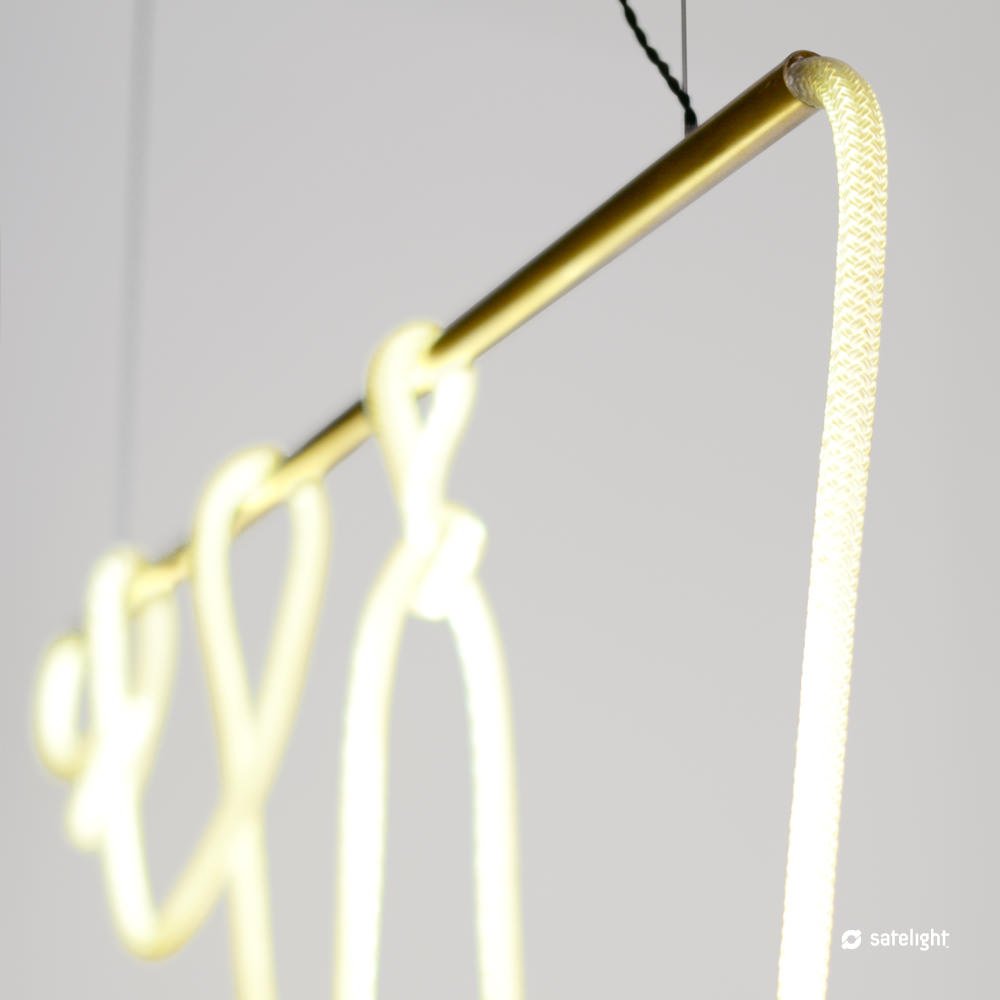 sat-entwine-pendant_4.jpg