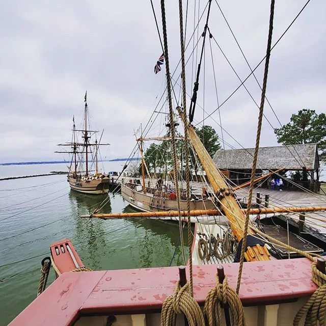 Technology has not been my friend this past week. But it didn't stop me from busting out 3 travel blog posts of Virginia as well as my favorite travel essentials. Link in my bio for the blog!

#travel #travelblogger