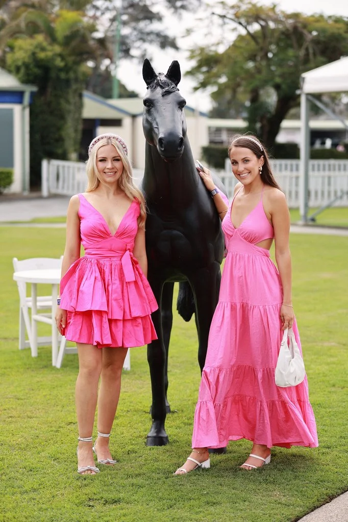  GAZi PHOTOGRAPHYGOLD COAST TURF CLUBPINK RIBBON RACEDAY 