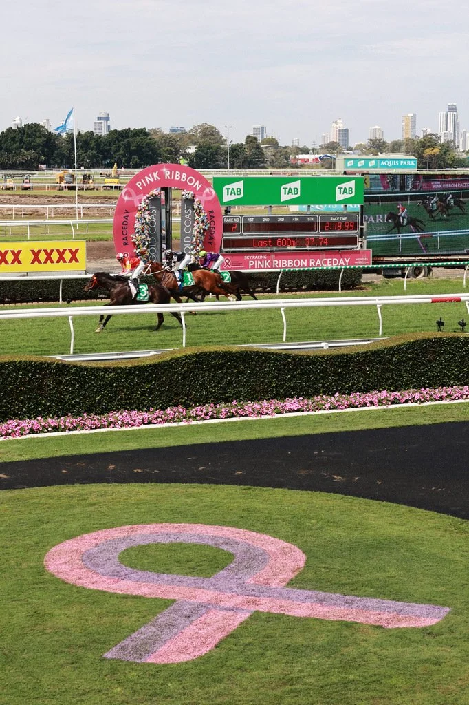  GAZi PHOTOGRAPHYGOLD COAST TURF CLUBPINK RIBBON RACEDAY 