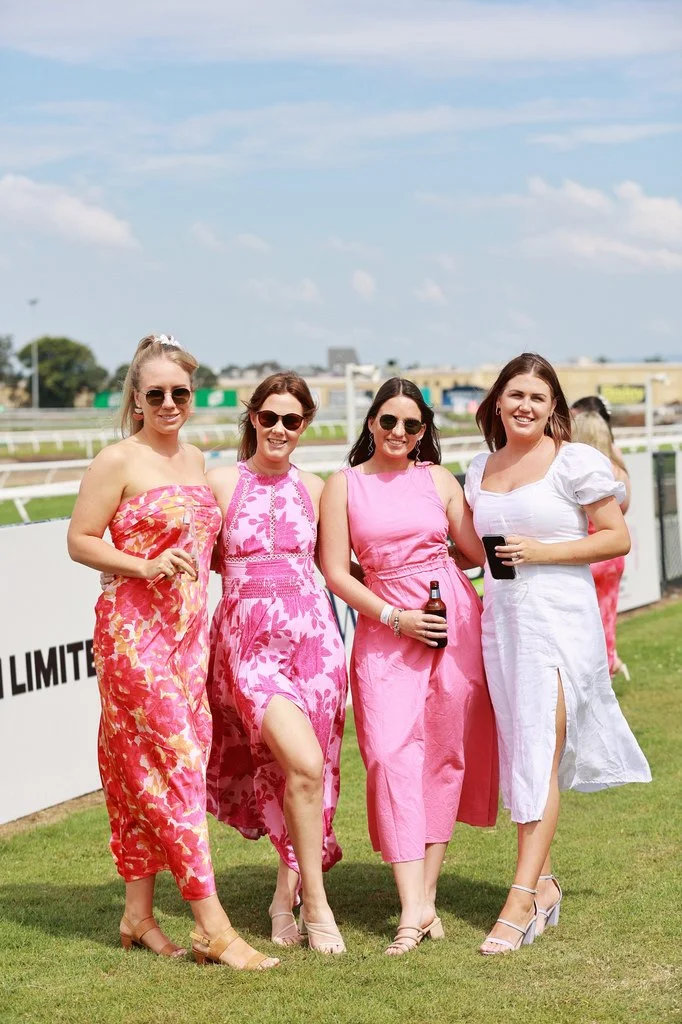  GAZi PHOTOGRAPHYGOLD COAST TURF CLUBPINK RIBBON RACEDAY 