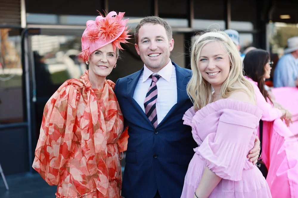  GAZi PHOTOGRAPHYGOLD COAST TURF CLUBPINK RIBBON RACEDAY 