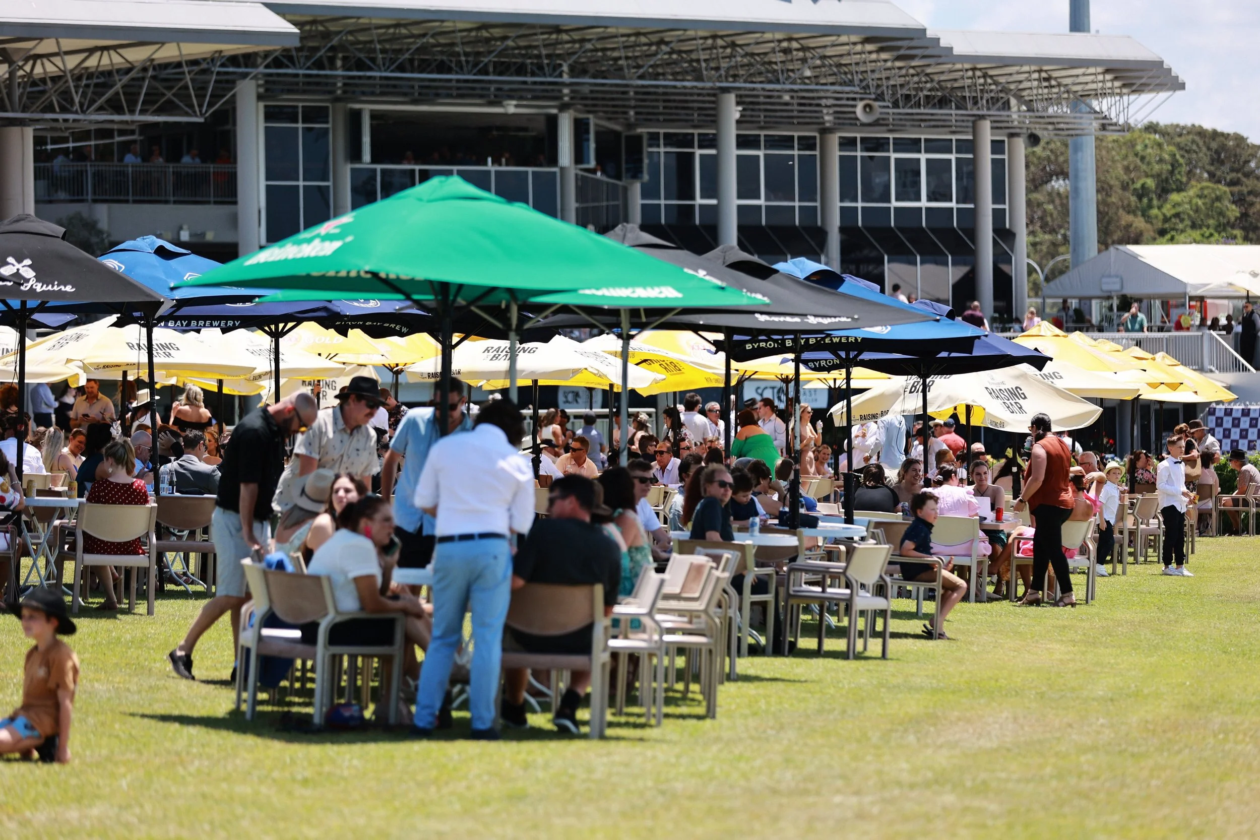  GAZi PHOTOGRAPHYSUNSHINE COAST TURF CLUB 