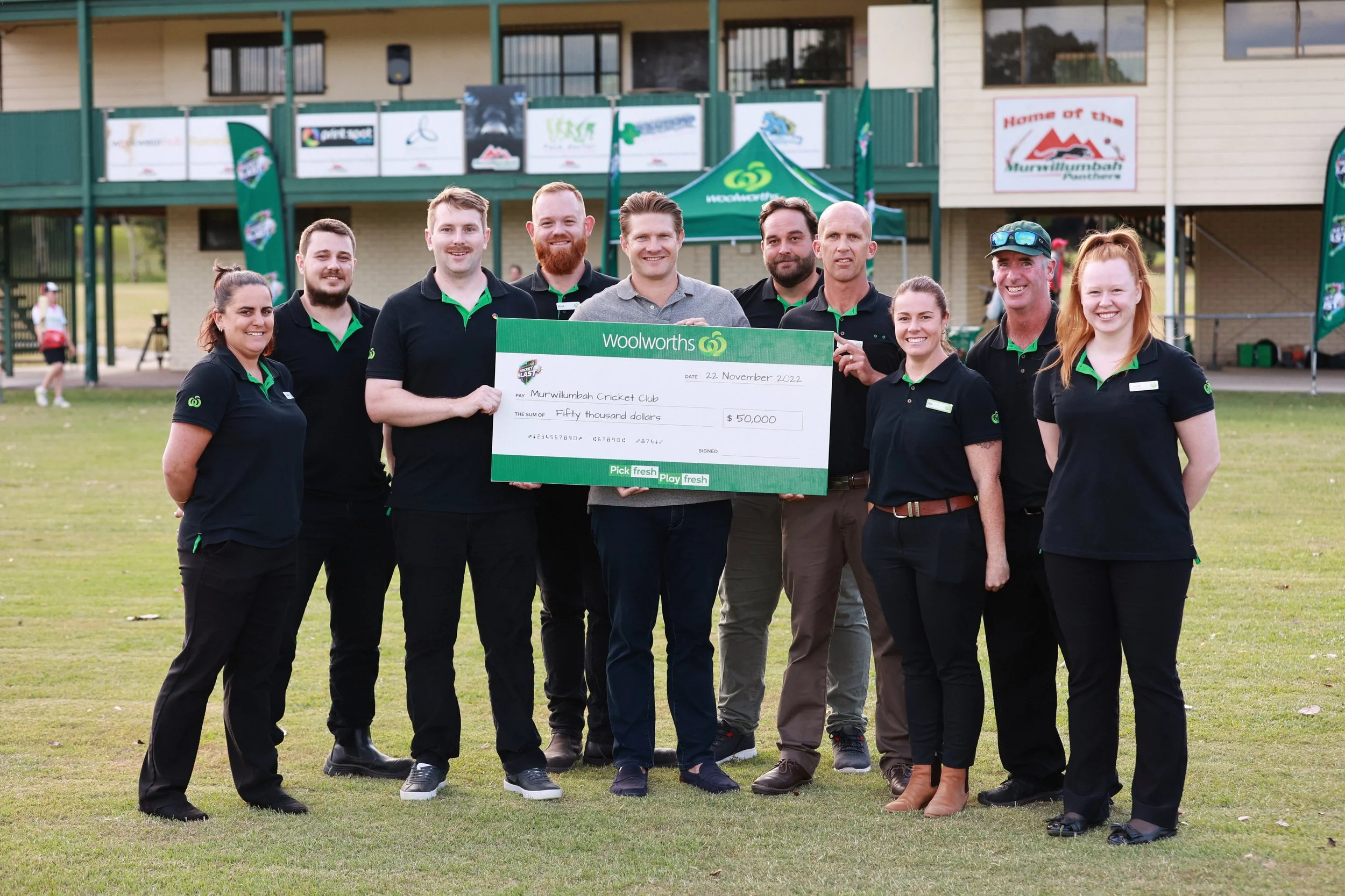 009 @GAZiPHOTO_murwillumbah-cricket-club-woolworths-donation.JPG