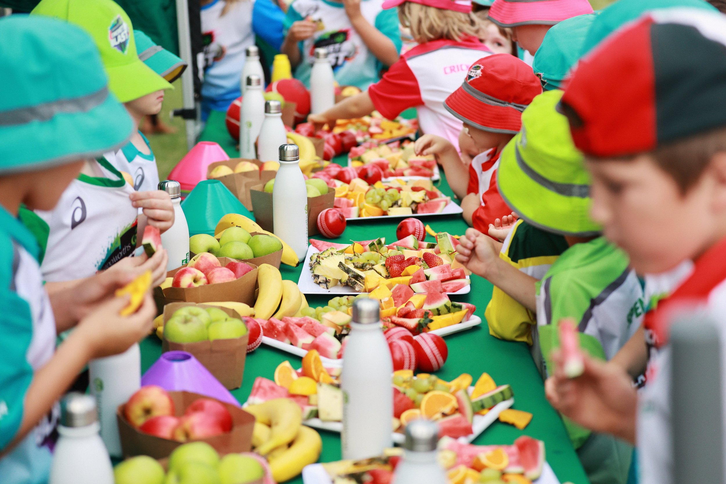 038 @GAZiPHOTO_murwillumbah-cricket-club-woolworths-donation.JPG