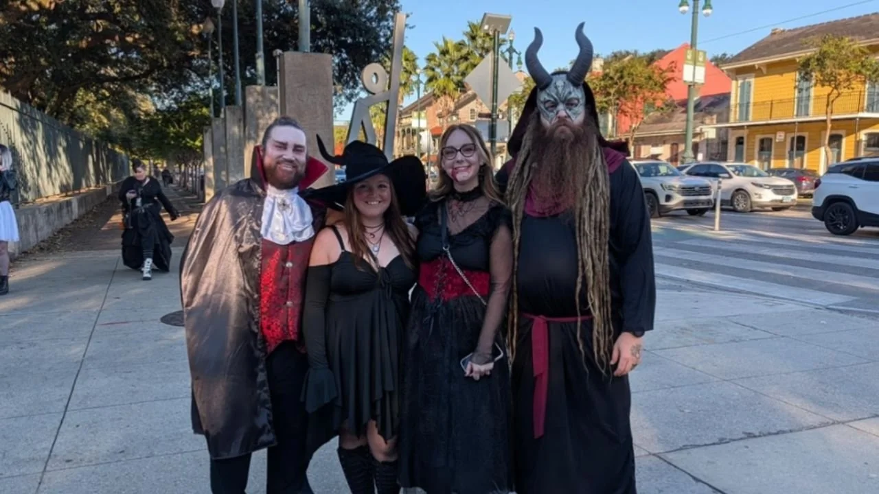 Hottest Hell Tour guests all decked up for Halloween. 