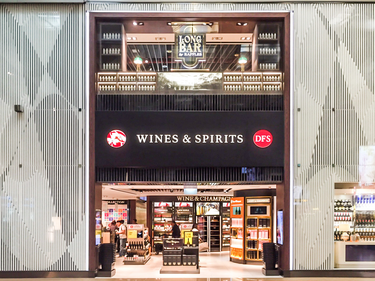 jeb_custom_projects_dfs_retail_facades-02.jpg